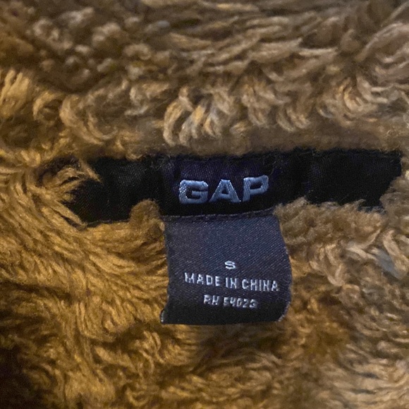 Vintage GAP women’s faux fur lined denim Jean jacket, size small - Picture 2 of 8